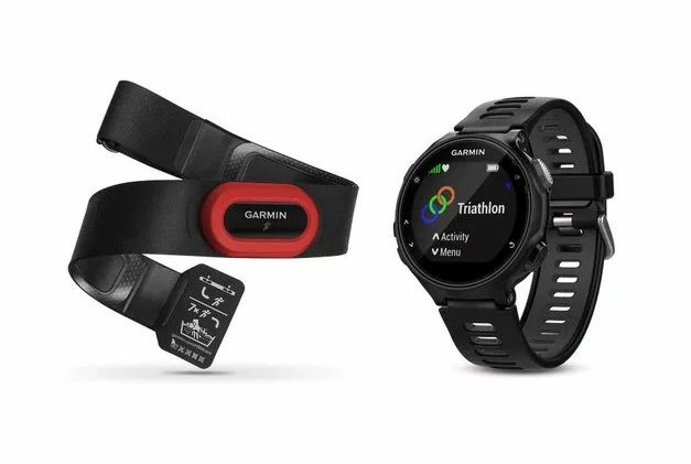 Garmin Forerunner 735XT GPS Watch Run Bundle